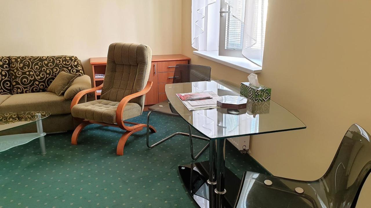 Spa Apartment Raisova Karlovy Vary Luaran gambar